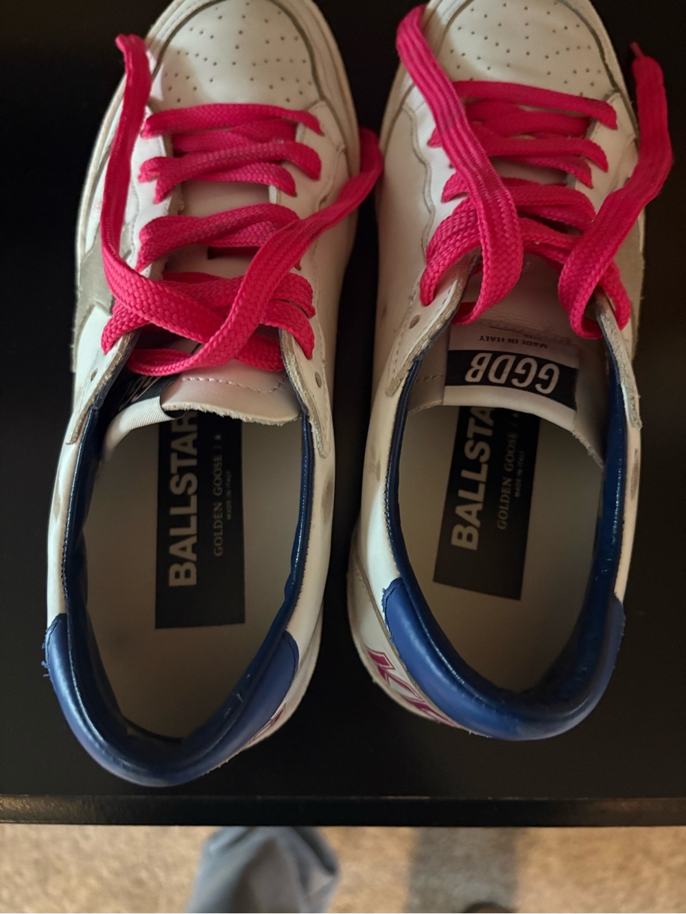 Golden Goose White Sneakers with Pink Laces and Blue Heel - Picture 5 of 6
